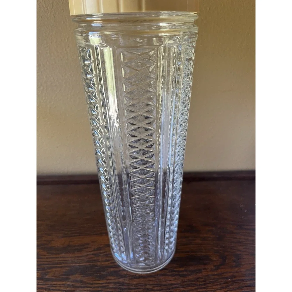 Medco Skyscraper‎ Glass Cocktail Shaker Beige Recipe Cap Vintage 1930s Art Deco